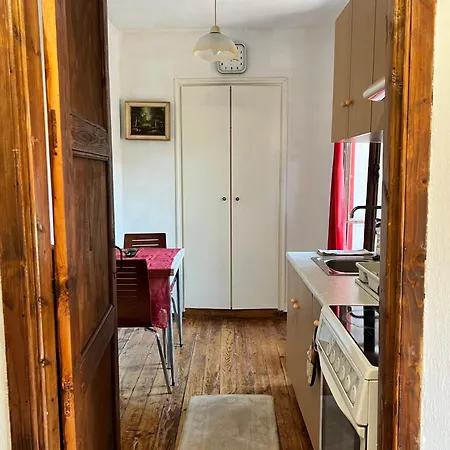 Village House Дом отдыха *